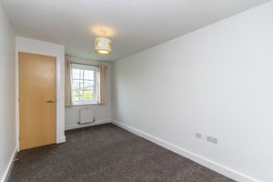 Bedroom- click for photo gallery
